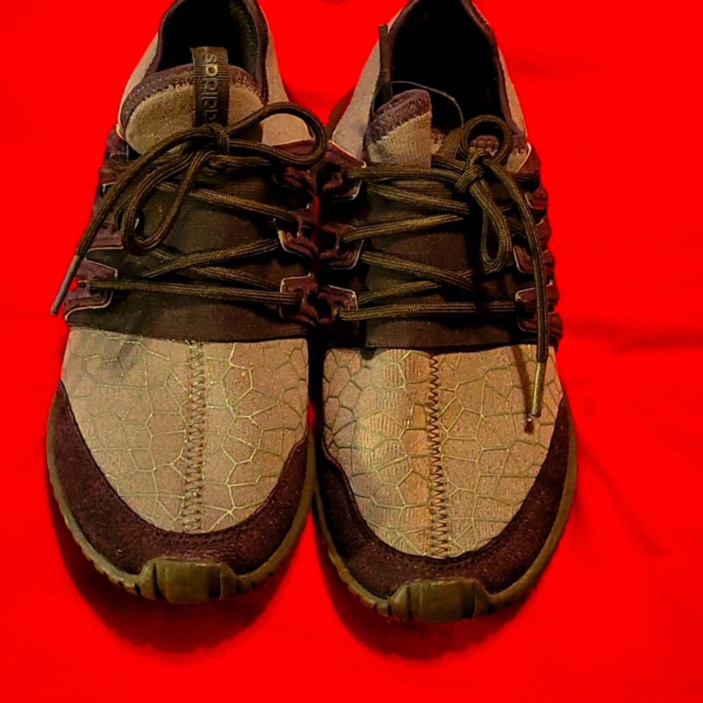 Addidas - Picture 3 of 3